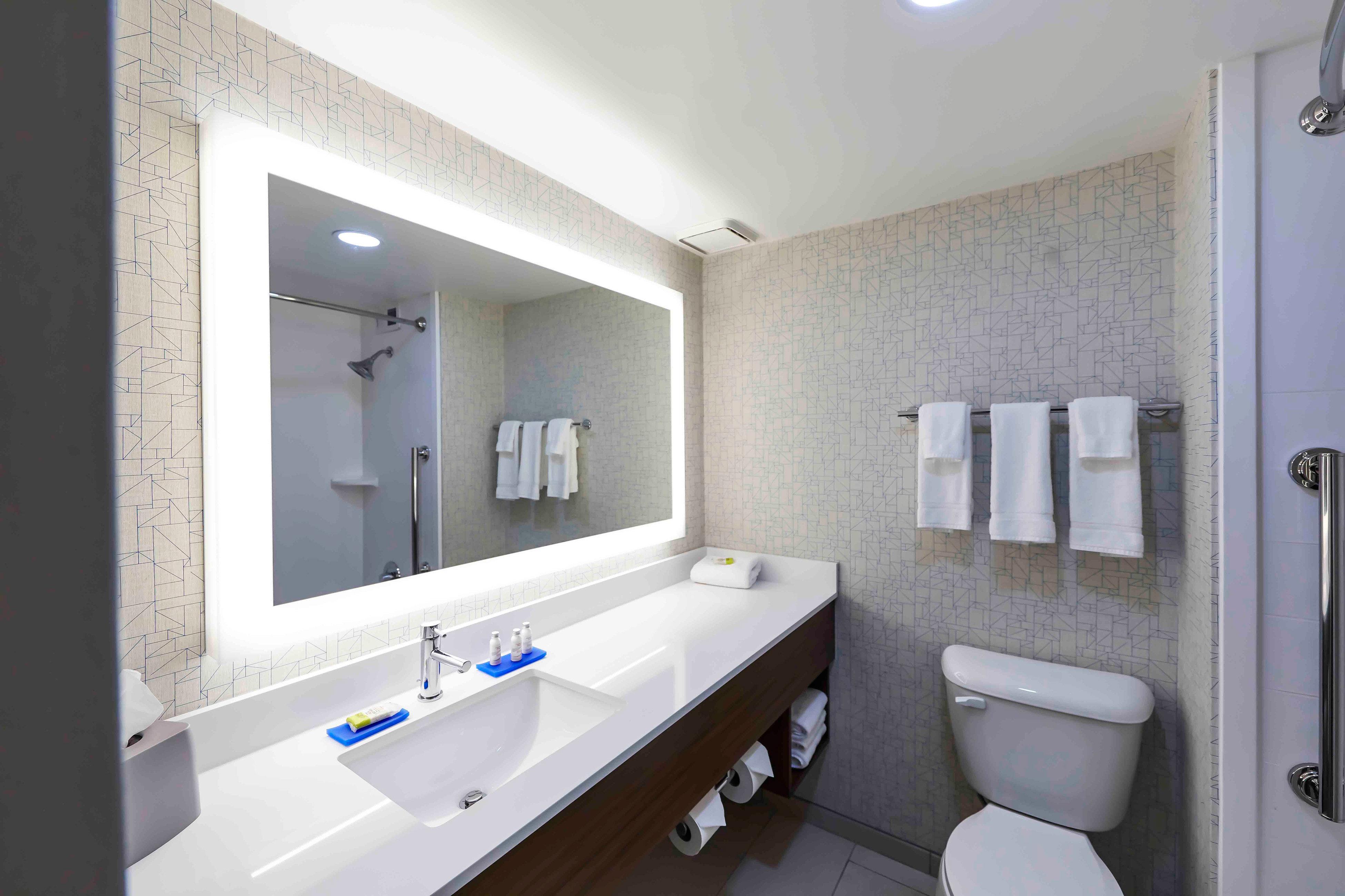 Holiday Inn Express Nashville-Downtown - Broadway By Ihg Екстериор снимка