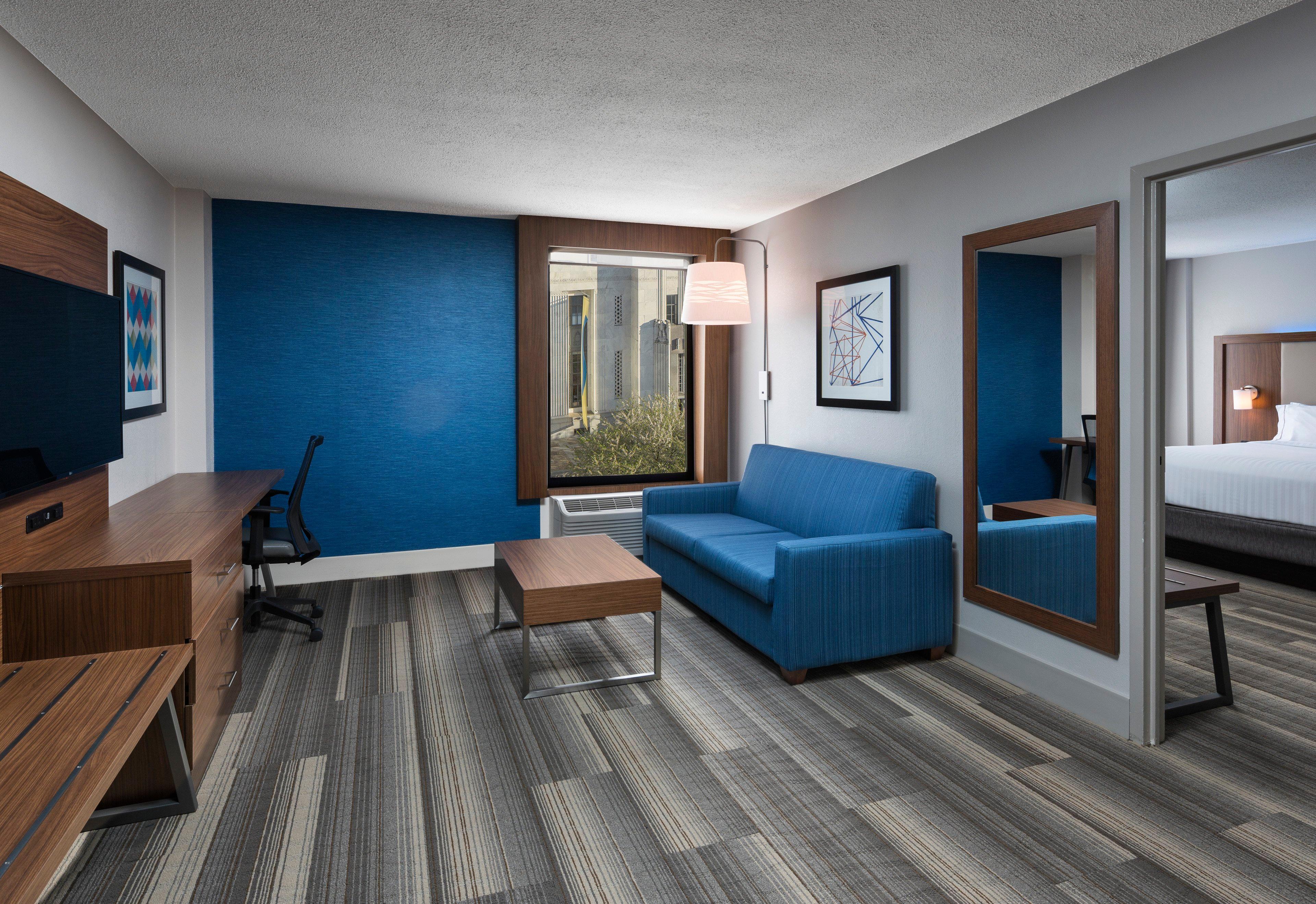 Holiday Inn Express Nashville-Downtown - Broadway By Ihg Екстериор снимка