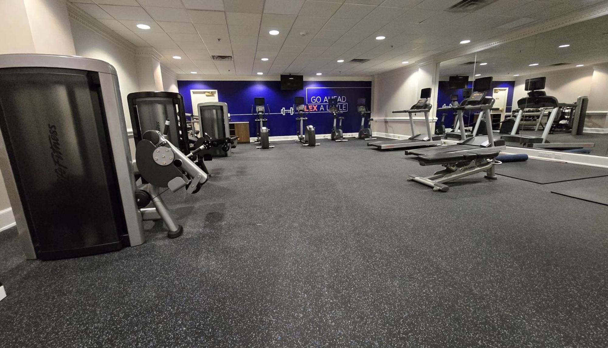 Holiday Inn Express Nashville-Downtown - Broadway By Ihg Екстериор снимка